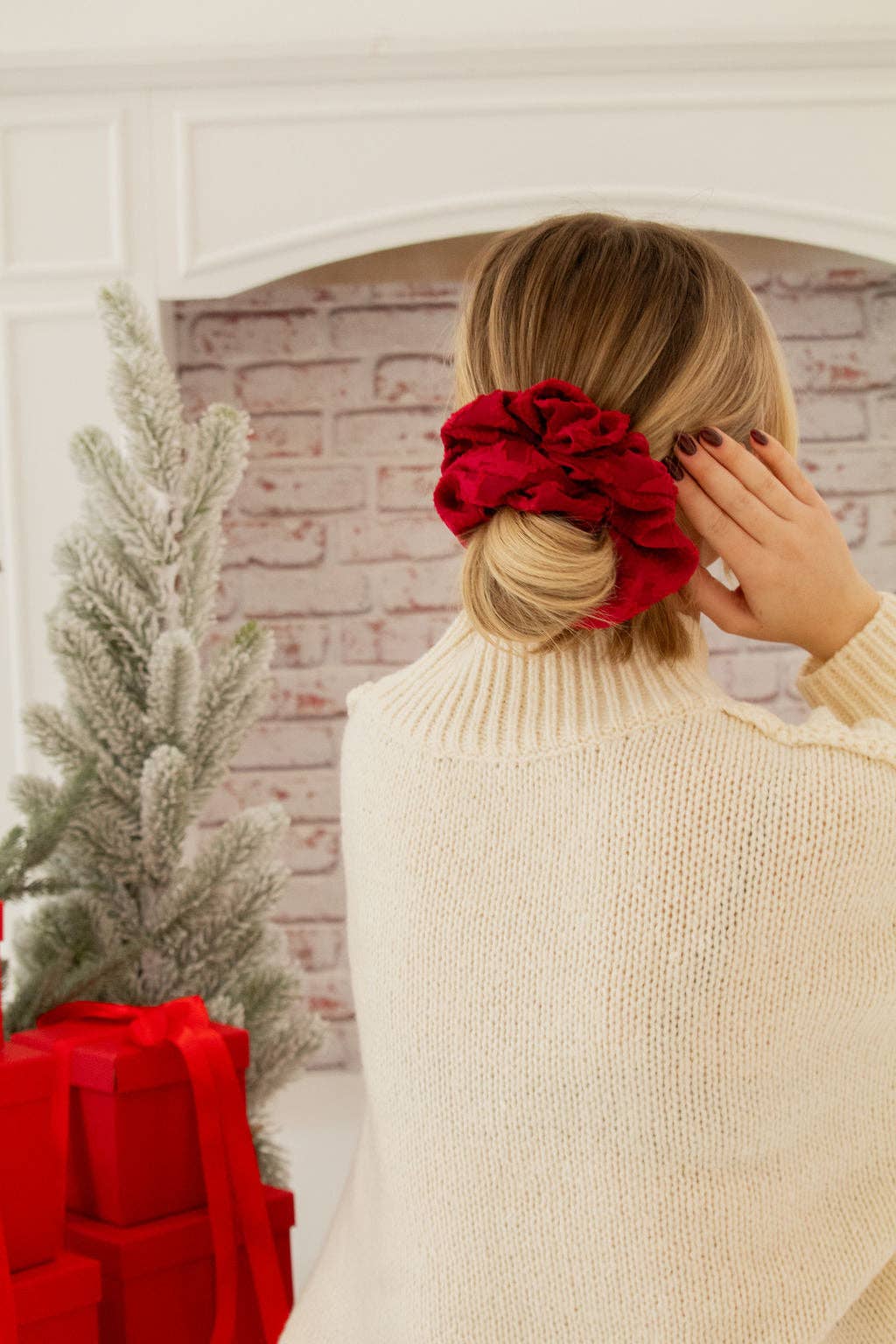 Cranberry Textured Jumbo Scrunchie