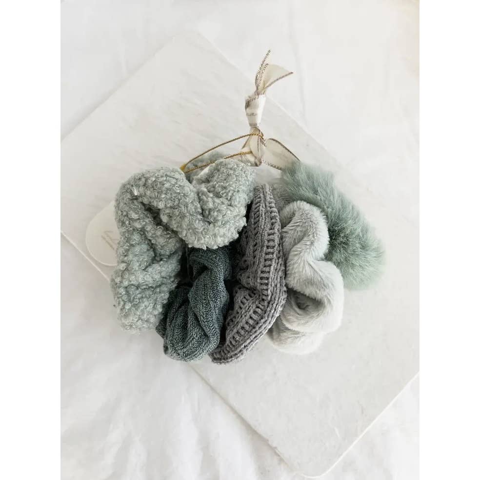 VELVET SOFT SCRUNCHIES SET - GABI: MAUVE, ONE SIZE