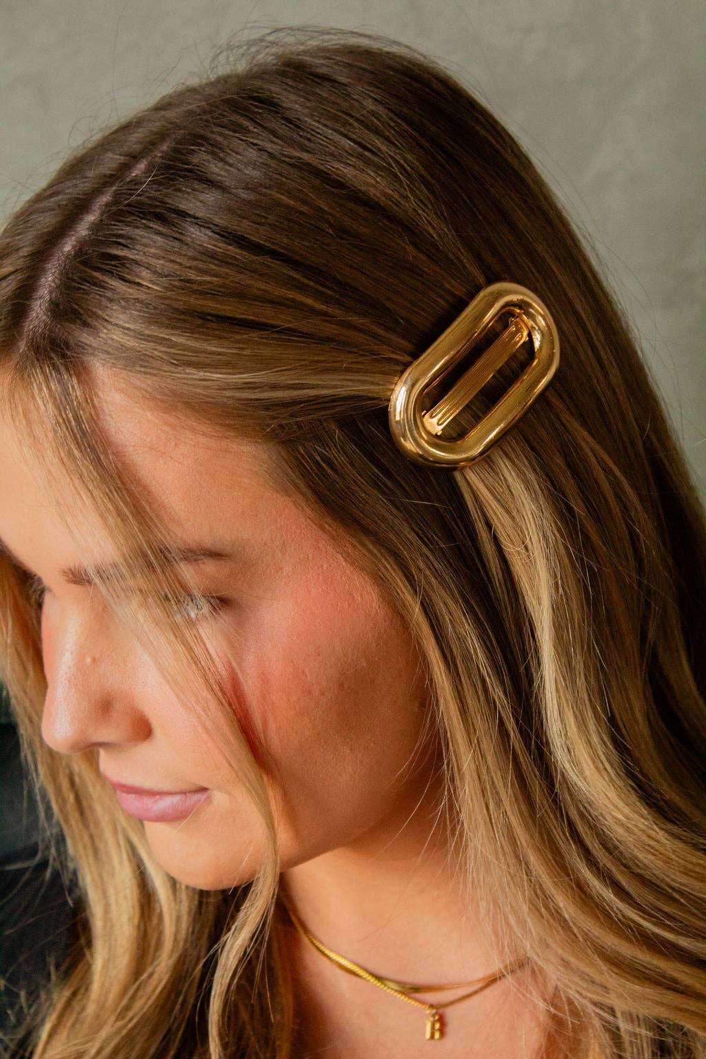 Metal Oval Barrette: Gold