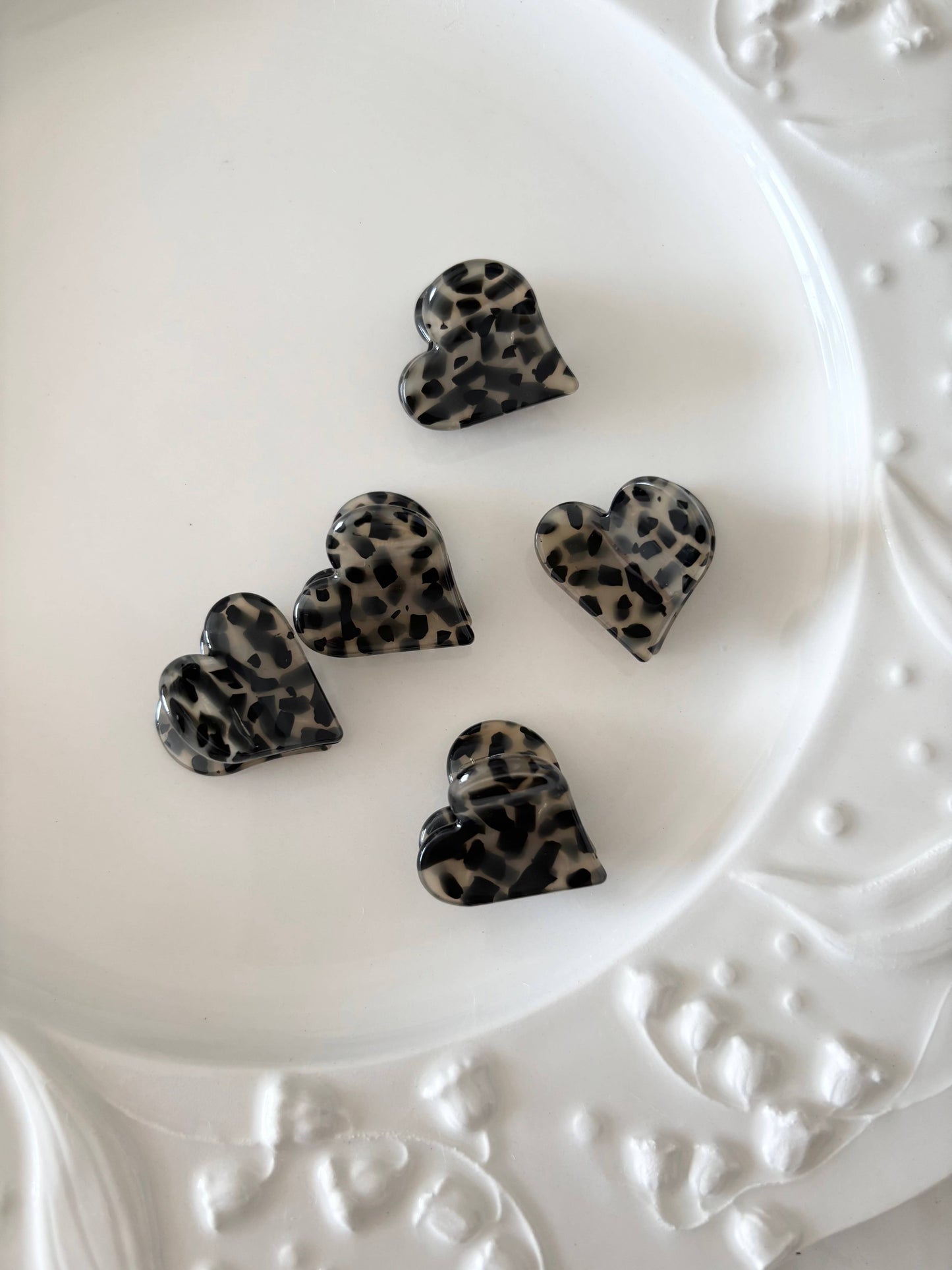 Heart Shape Acetate Hair Clip (DOLCE-3): Cookie Dough