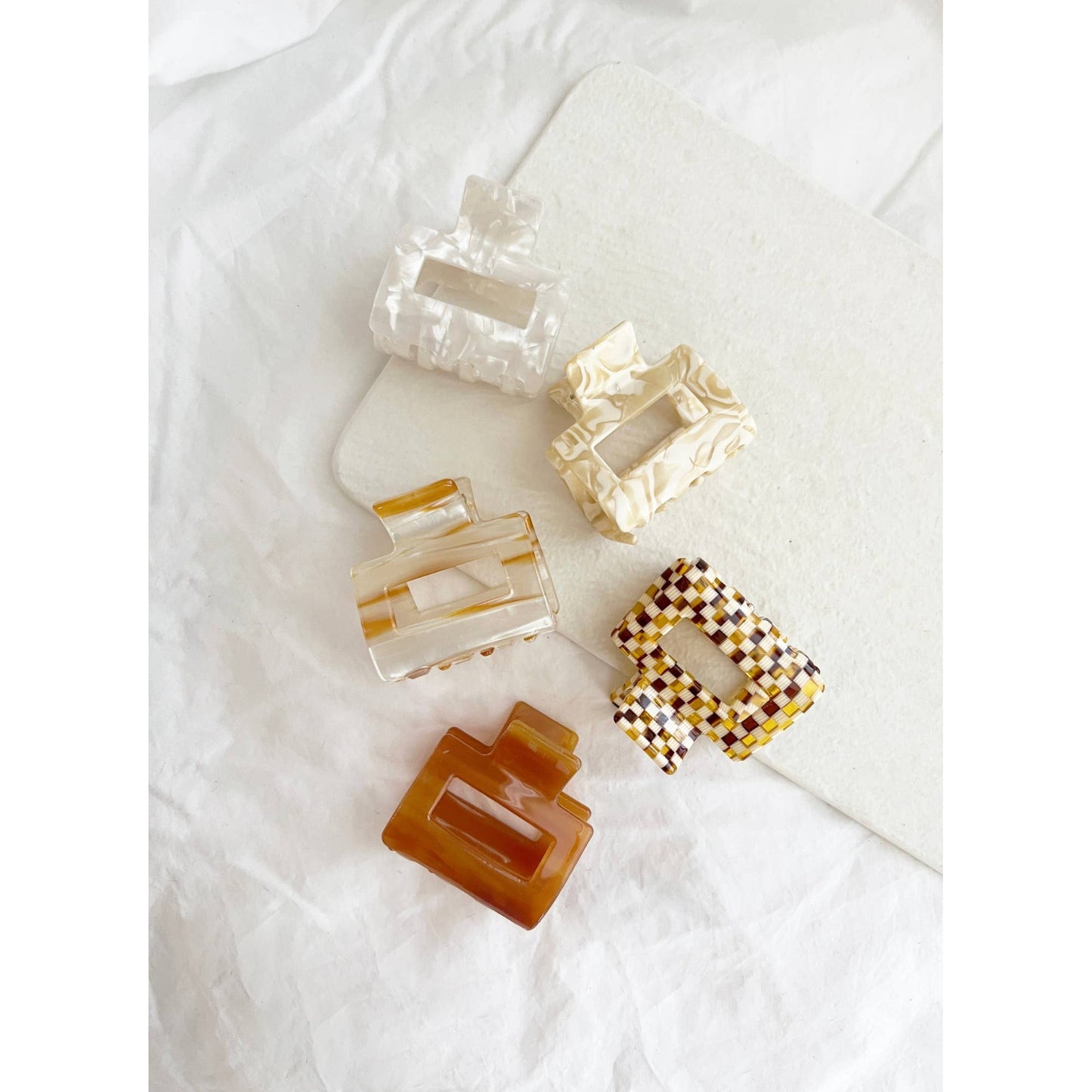 2-Inch Acetate Tortoise Hair Clips - CAMILA: CARAMEL BROWN, ONE SIZE
